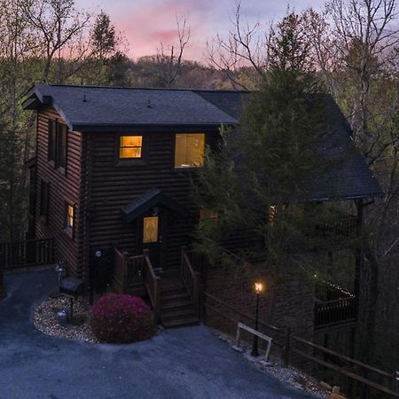 Stunning Mountain Cabin W Hot Tub Gatlinburg Eksteriør billede
